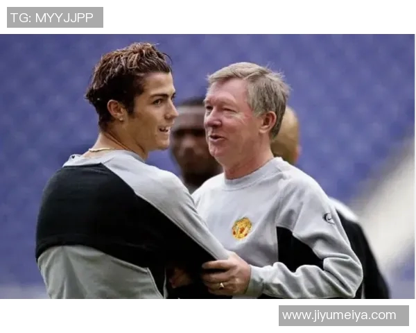 2012年英超曼联与曼城巅峰对决回顾激情四溢的曼彻斯特德比战 2012年英超曼联与曼城巅峰对决回顾激情四溢的曼彻斯特德比战