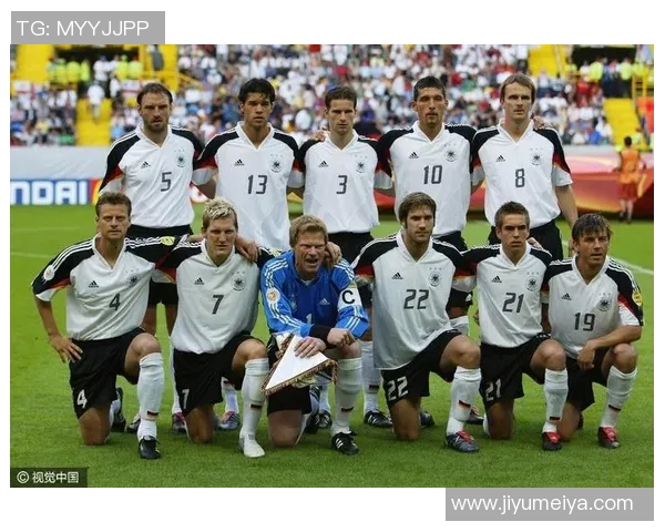 格雷茨卡的成长之路:从青涩小将到德国足球的中场核心 格雷茨卡的成长之路:从青涩小将到德国足球的中场核心